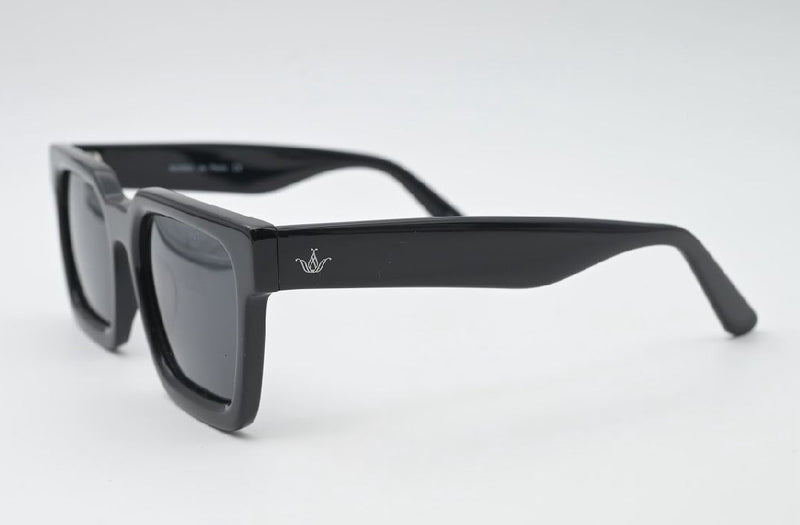 Sossa “Noir Monarch” – Statement Sonnenbrille