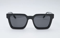 Sossa “Noir Monarch” – Statement Sonnenbrille