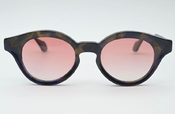 Sossa “Blushcore” – Sonnenbrille in Tortoise mit roséfarbenen Gläsern